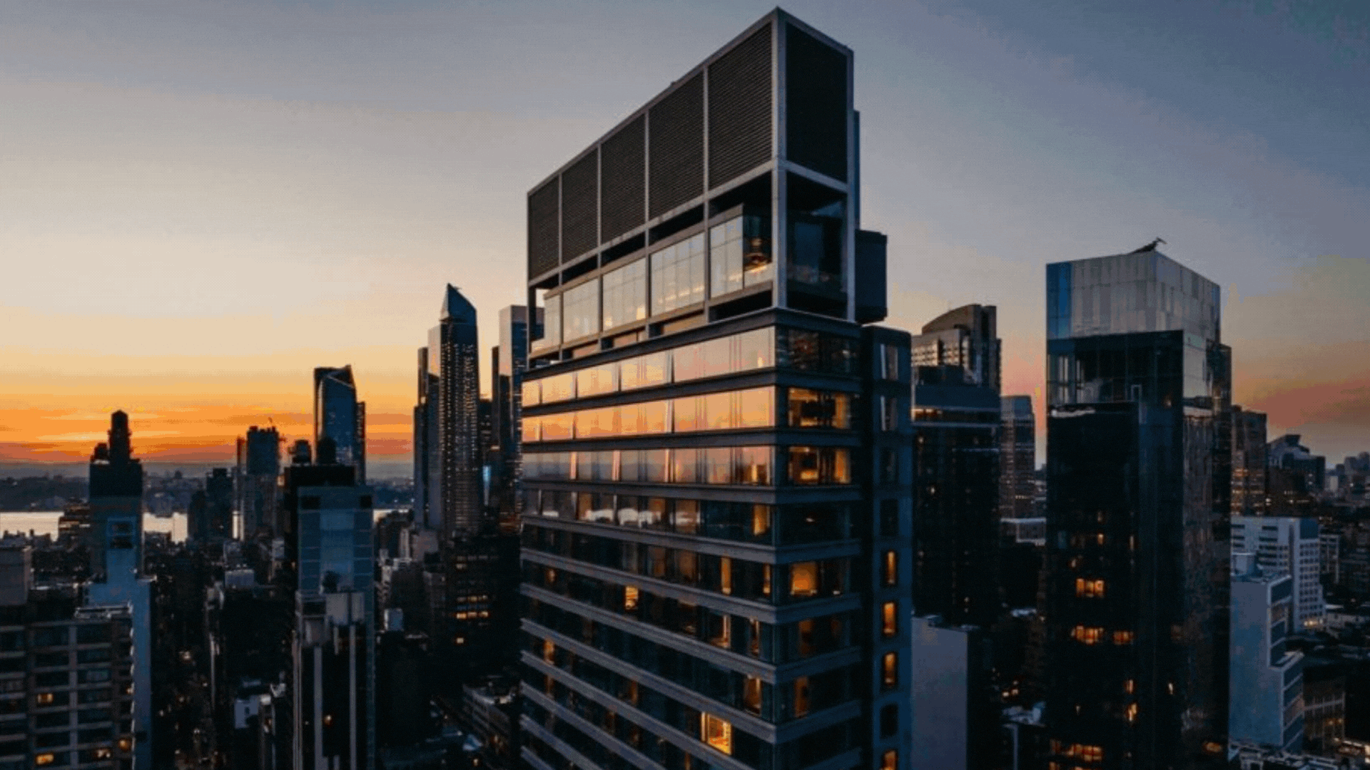 LUXURY HAVEN IN THE HEART OF NEW YORK: THE RITZ CARLTON RESIDENCES NOMAD